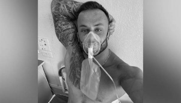 Influenser preminuo od korone, tvrdio da bolest ne postoji