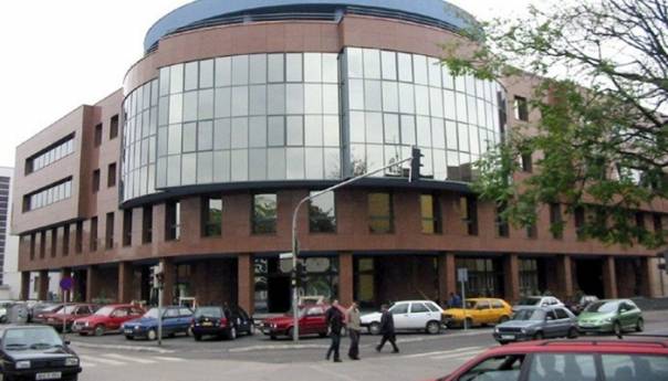 Kamioni koji prolaze kroz Hrvatsku obavezni su koristiti tri granična prijelaza