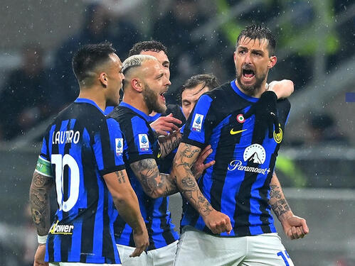 Inter savladao Milan i osigurao 20. titulu prvaka Italije!