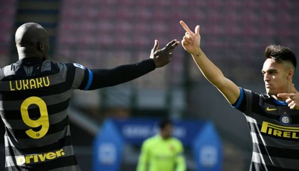 Inter ubjedljiv protiv Genoe za čvrsto prvo mjesto