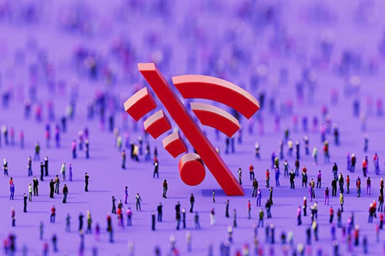 Iran bez interneta 22 dana