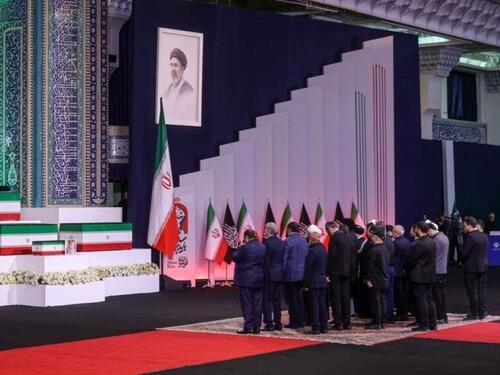 Iran počeo pripreme za ceremonije oproštaja od Alija Khameneija