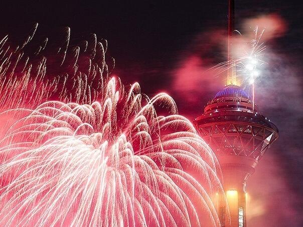 Iran uz vatromete širom zemlje obilježava 47. godišnjicu revolucije