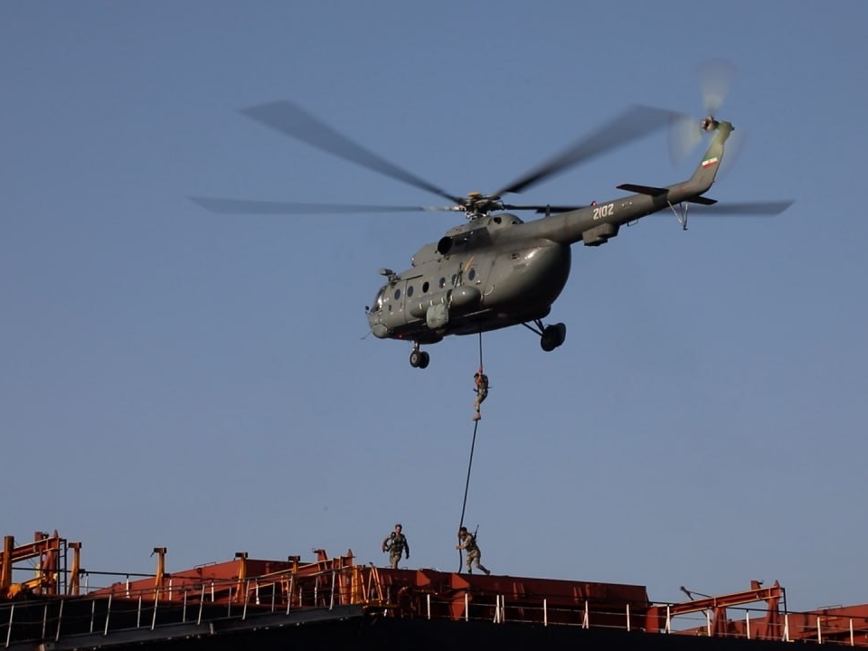 Iran zatvorio Hormuški moreuz zbog vojnih vježbi