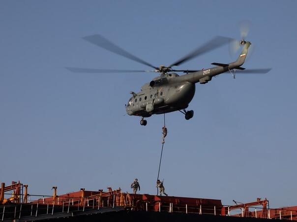 Iran zatvorio Hormuški moreuz zbog vojnih vježbi