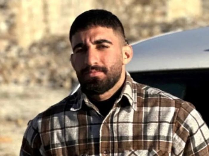 Iranac pronađen mrtav nakon što je zapalio sliku vrhovnog vođe