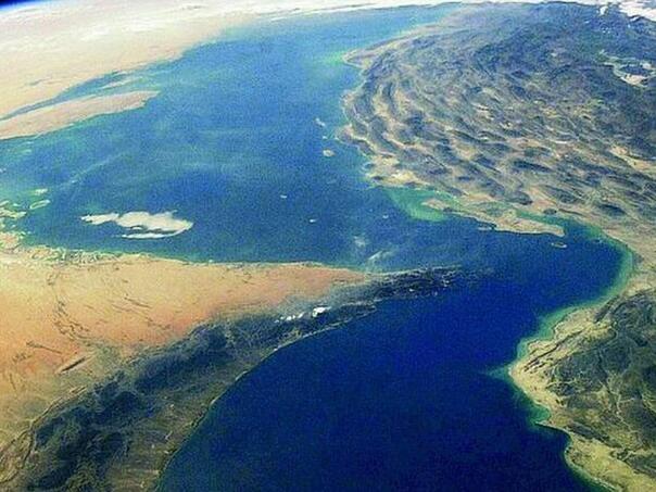 Iranska TV: Hormuz je opet zatvoren