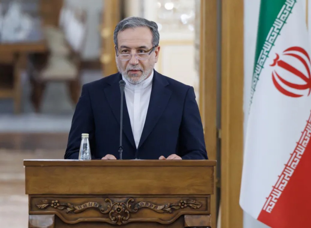 Iranske agencije dovode u pitanje odluku o otvaranju Hormuškog moreuza