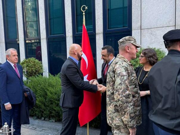 Isak na prijemu povodom obilježavanja 102. godišnjice postojanja Republike Turske