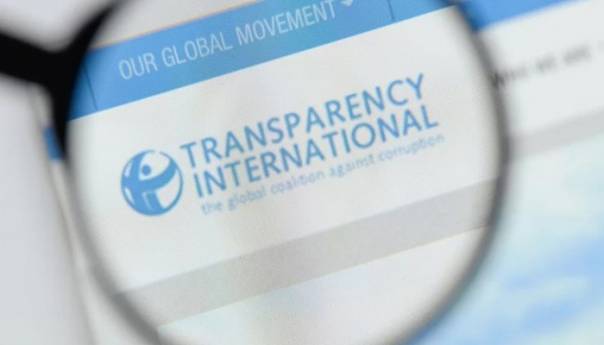 Isključiti politiku iz upravljanja školskim ustanovama u RS