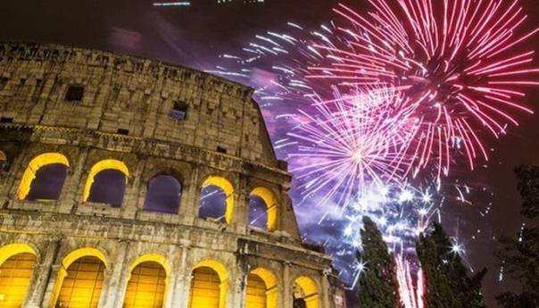 Italija će zabraniti novogodišnje proslave na otvorenom