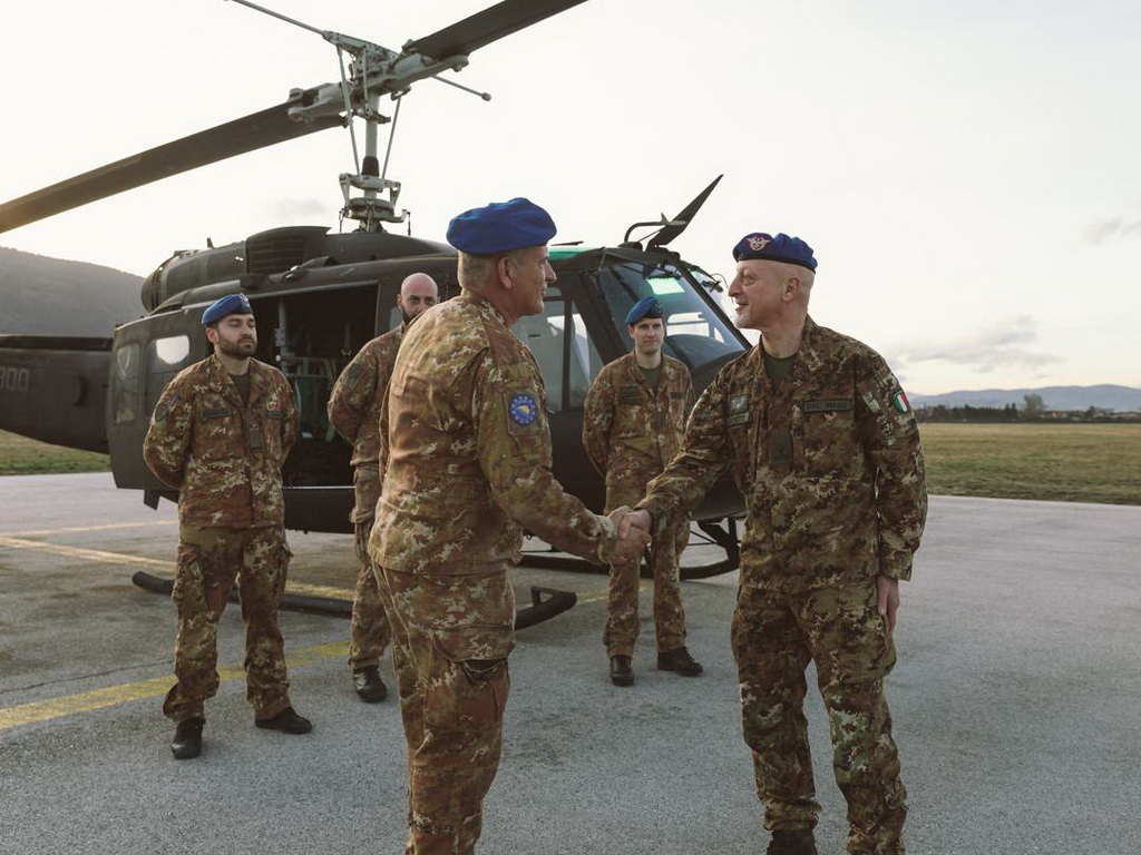 Italijanski helikopteri rezervnog sastava EUFOR-a sletjeli u bazu Butmir