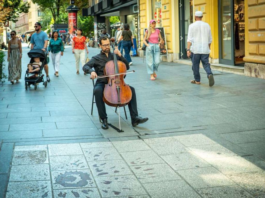 Iz ratnog Harkiva stigao u Sarajevo i odao počast žrtvama grada