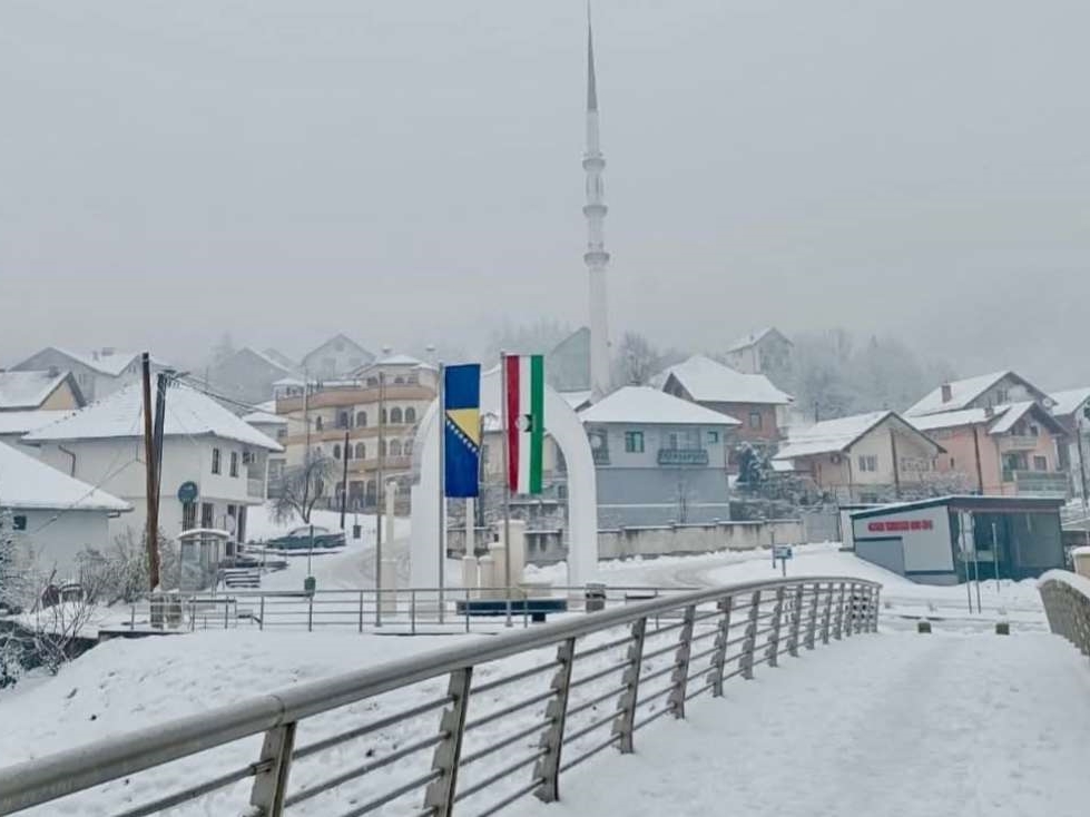 Iz sela Bešlići sinoć uspješno evakuisana porodica