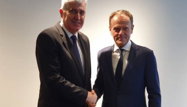 Izaslanstvo HDZ-a BiH predvođeno Čovićem na sastanku s Donaldom Tuskom