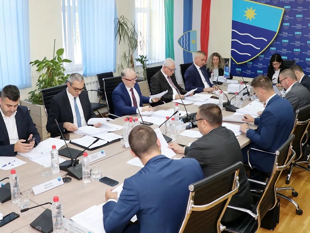 Izdvojen 1,1 milion maraka za nabavku udžbenika za osnovnoškolce