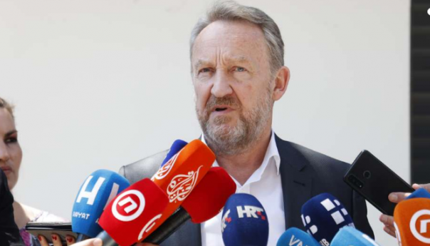 Izetbegović: EU uvidjela grešku, vidjeli smo i drugačijeg Dodika