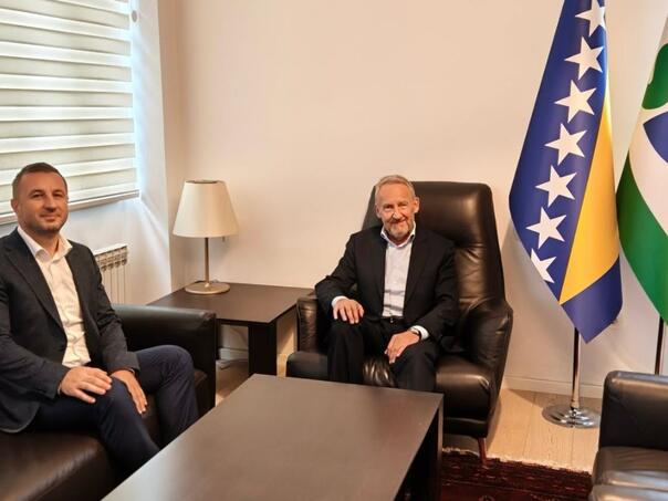 Izetbegović i Efendić razgovarali o formiranju vlasti