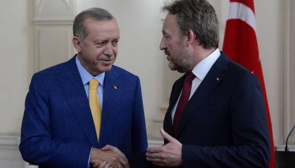 Izetbegović i Erdogan telefonom razgovarali o odnosima u regiji