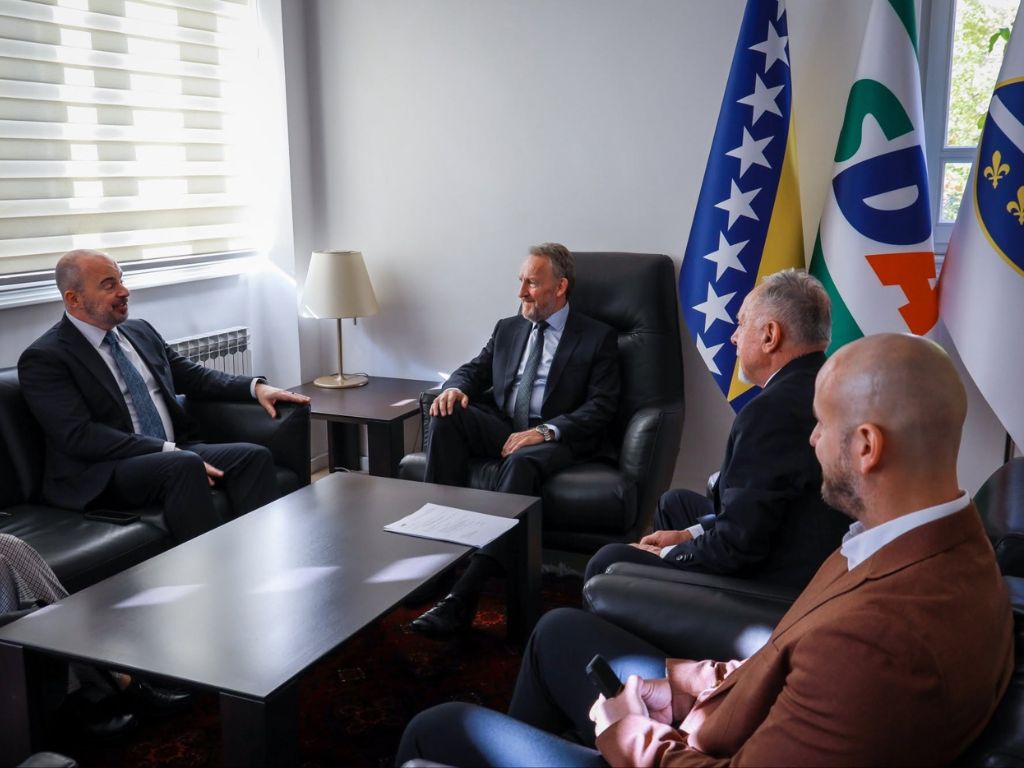 Izetbegović razgovarao s Ginkelom: U fokusu formiranje vlasti i američke investicije