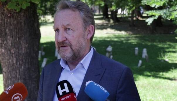 Izetbegović se nada usvajanju budžeta i imenovanju Cikotića naredne srijede