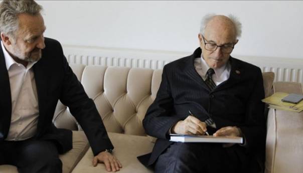 Izetbegović uputio telegram saučešća povodom smrti prof. dr. Kasumagića