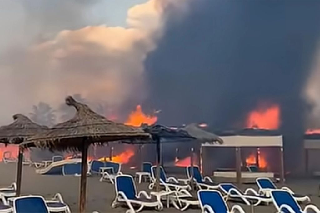 Vatra gutala sve: Izgorjela popularna plaža u Crnoj Gori