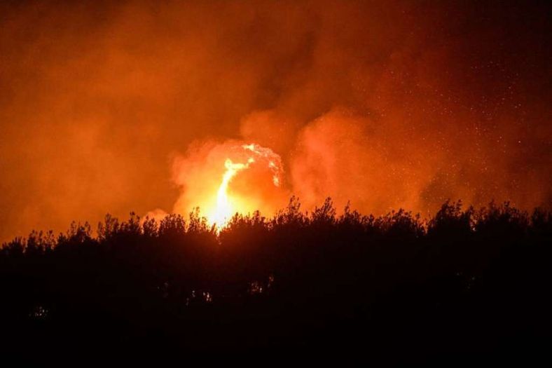 Izgorjela vikendica na Vlašiću, vatrogasci lokalizovali požar