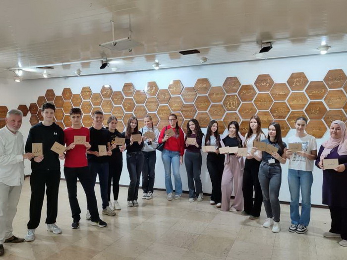 Izložba "Uči o Allahu" spoj duhovnosti, umjetničkog izraza i pedagoškog pristupa