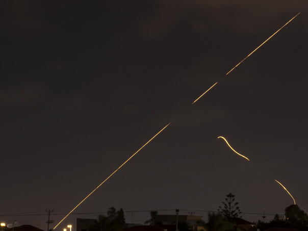 Izraelska vojska: Ispaljeno oko 180 projektila, većinu smo presreli