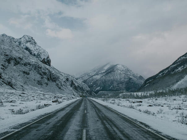 Izrazito klizave ceste u BiH, teretnim vozilima zabrana na ovoj dionici