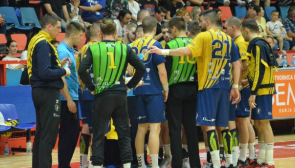 Izviđač prošao u drugo kolo EHF Europskog kupa