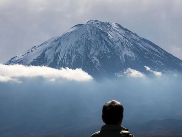 Japan će naplaćivati spašavanje helikopterom na planini Fuji izvan sezone
