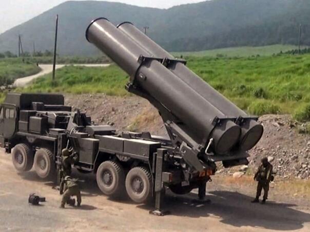 Japan prvi put rasporedio lanser raketa dugog dometa