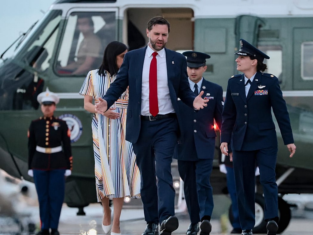 JD Vance stigao u Mađarsku: Podrška Orbanu uoči izbora