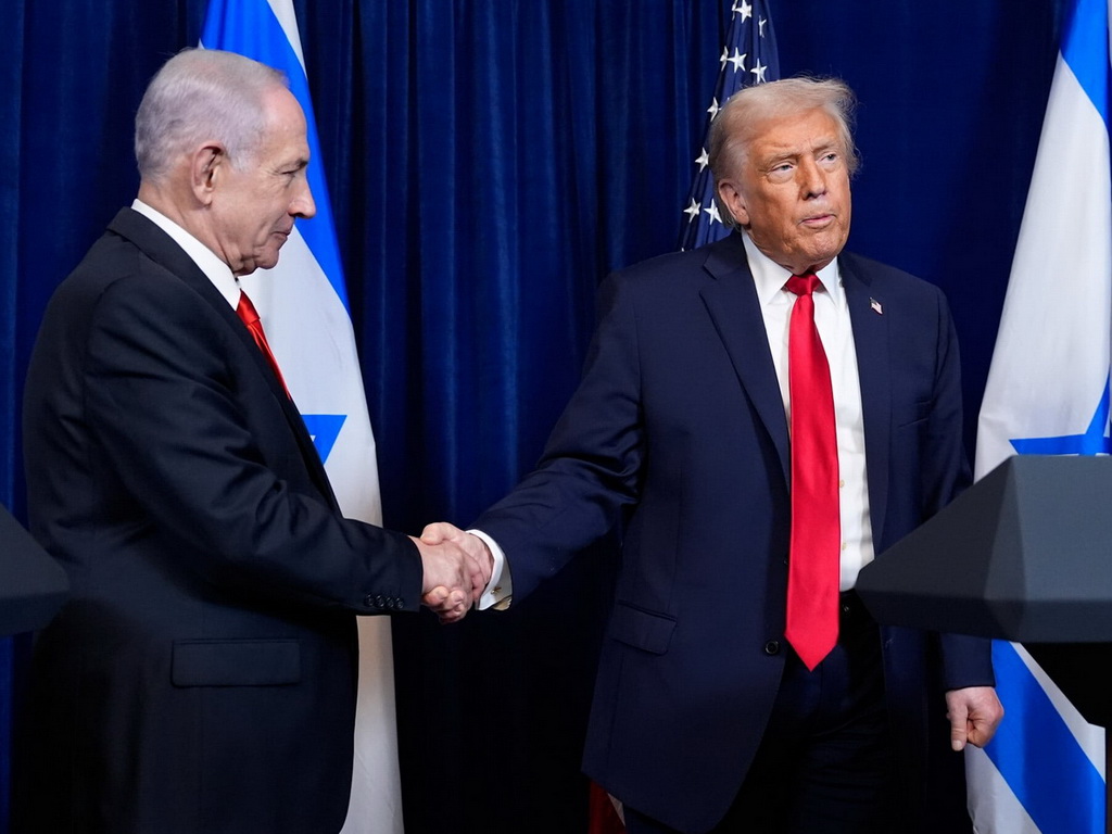 Jedan Bibijev poziv bio je dovoljan: Ovako je pala odluka o napadu na Iran