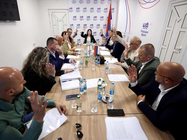 Jedan kandidat protiv SNSD-a: Narodni front i SDS ujedinjuju opoziciju