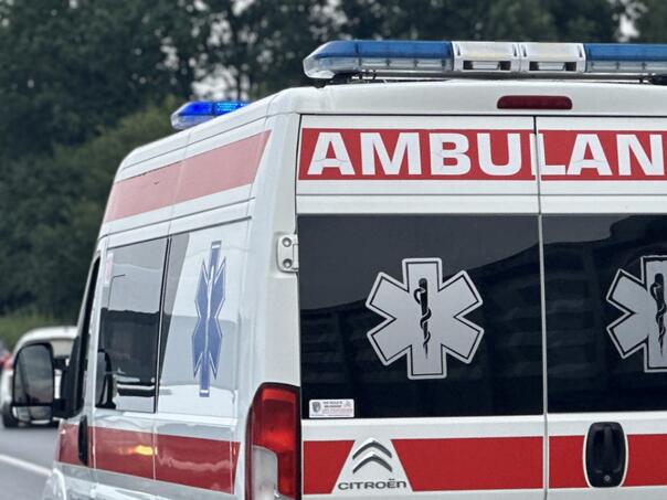 Jedna osoba poginula u saobraćajnoj nesreći kod Malog Požarevca