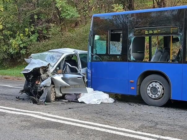 Jedna osoba poginula u teškoj saobraćajnoj nesreći kod Obrenovca