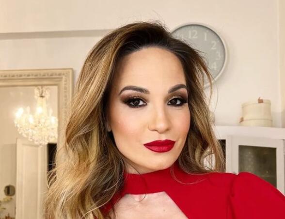 Jelena Tomašević se oprostila od nastradalog muzičara grupe DNK