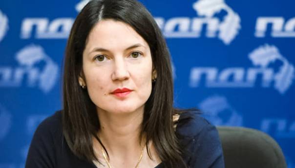 Jelena Trivić: Vraćanje nadležnosti je farsa