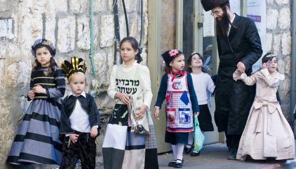 Jevreji danas proslavljaju Purim