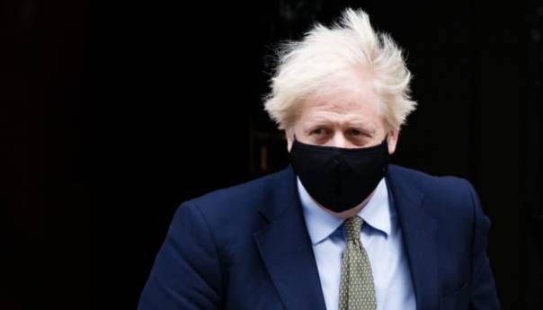 Johnson: Restrikcije počinju da daju efekte