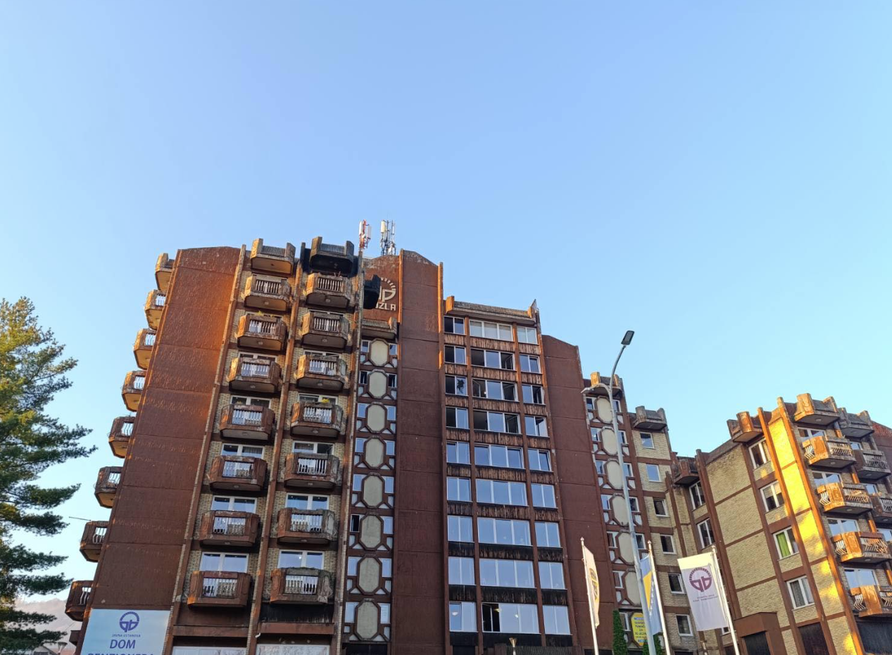 Još dvoje penzionera preminulo u UKC-u Tuzla nakon tragičnog požara