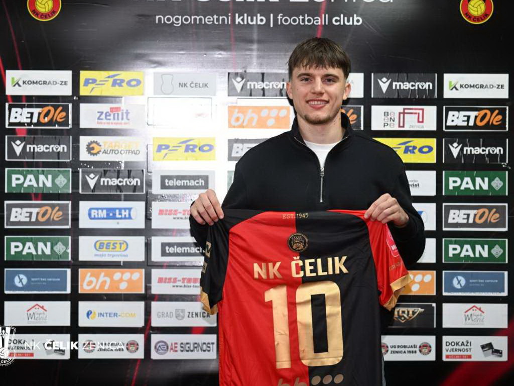 Juniorskom reprezentativcu Rijadu Telaloviću profesionalni trogodišnji ugovor s Čelikom i "desetka"