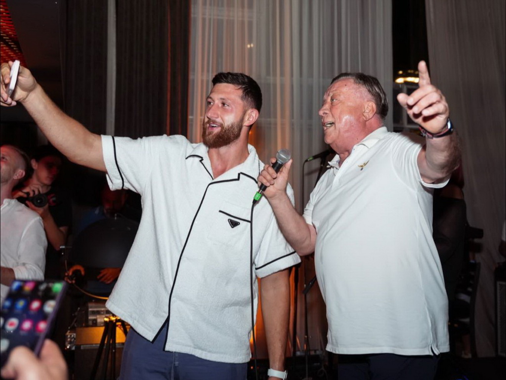 Jusuf Nurkić se oprostio od Halida Bešlića: Hvala ti za sve emocije, pjesme i ponos