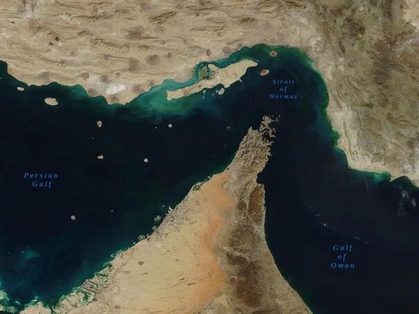 Južna Koreja hitno traži nesmetan prolaz nafte kroz Hormuz