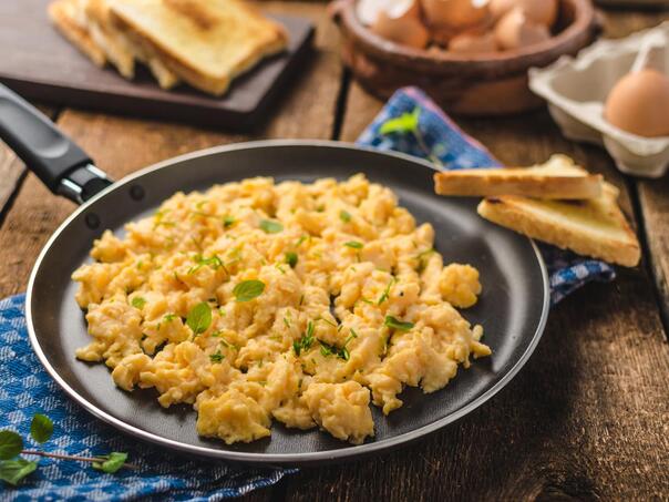 Kajgana kao iz restorana: Jedan sastojak pravi čudo u tavi