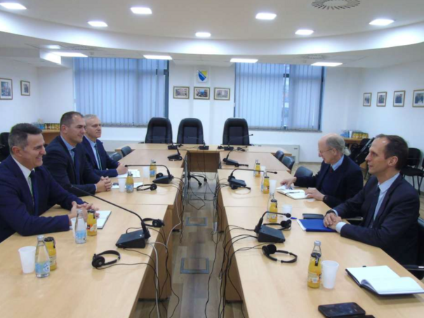 Partnerstvo za sigurniju budućnost: SAD uz BiH u suzbijanju kriminala i trgovine drogom