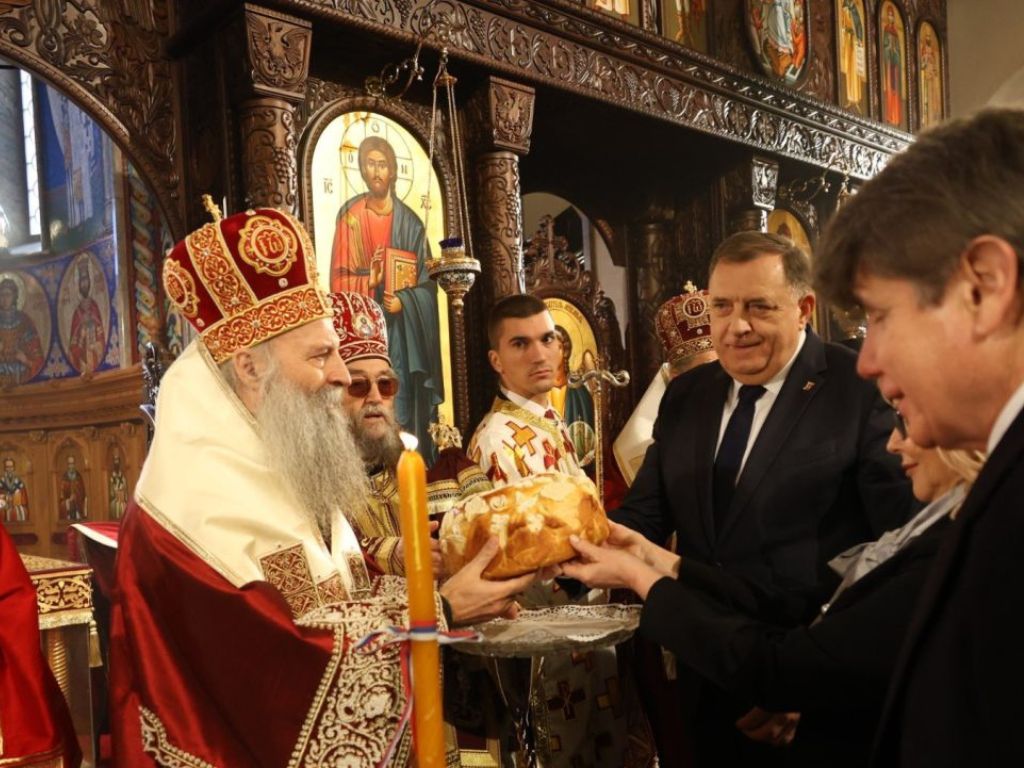 Kako američki lobista širi neistine o oduzimanju crkvene imovine u BiH